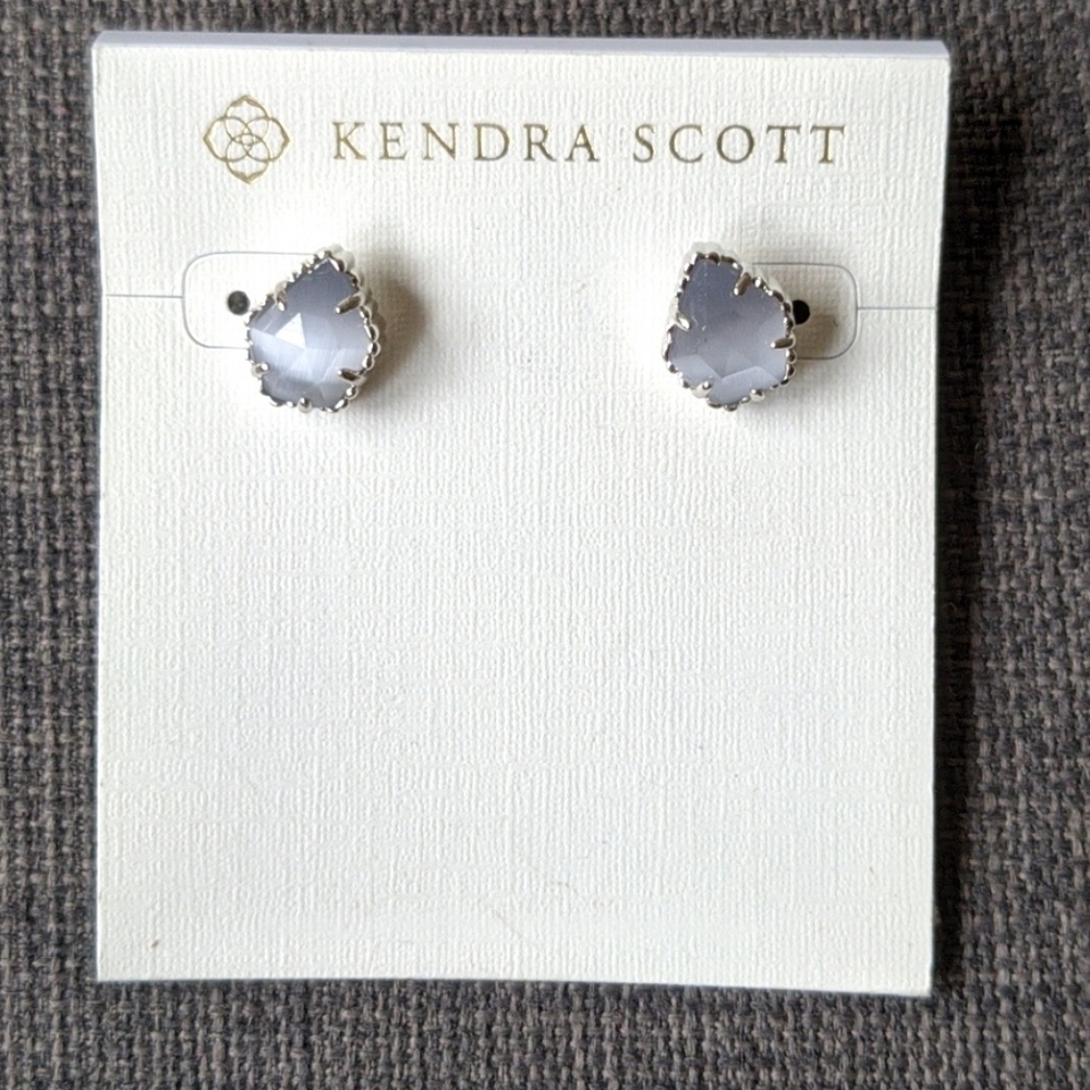 NWT Kendra Scott Tessa Stud Earrings